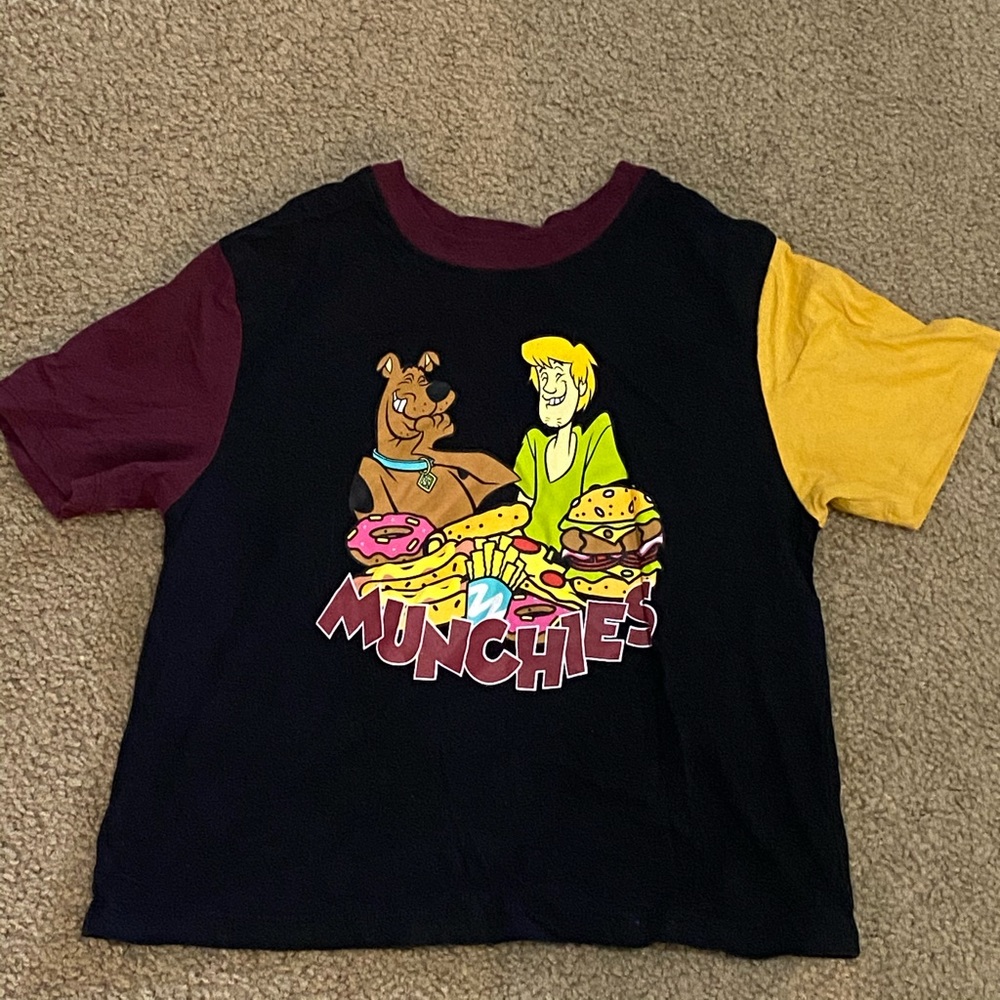 Black crop top with scooby-doo on the front